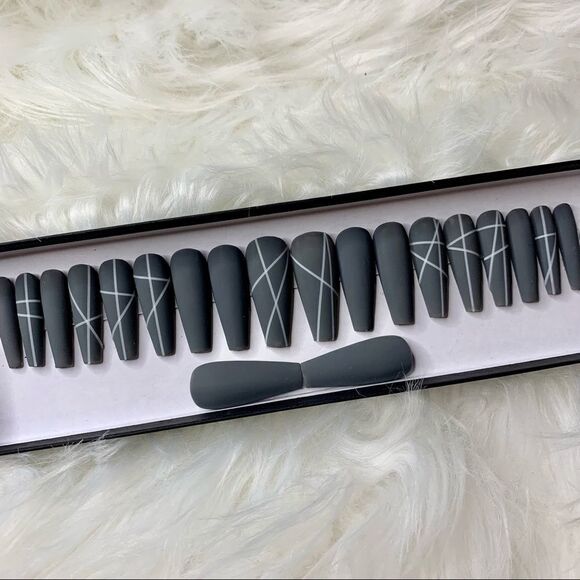 Grey & White Strips Custom Press On Nails | High Quality Nails | Handmade - Picture 3 of 14